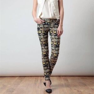 NWT GUESS WOMEN JEANS SLIM SKINNY